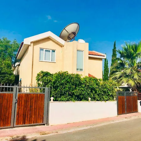 וילה Panorama Luxury Villa פרוטאראס
