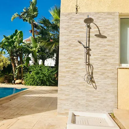 Panorama Luxury Villa פרוטאראס